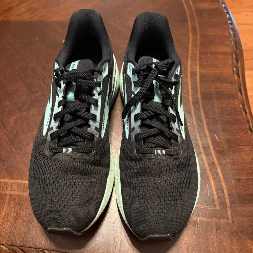 Brooks Black and Mint Athletic Shoes